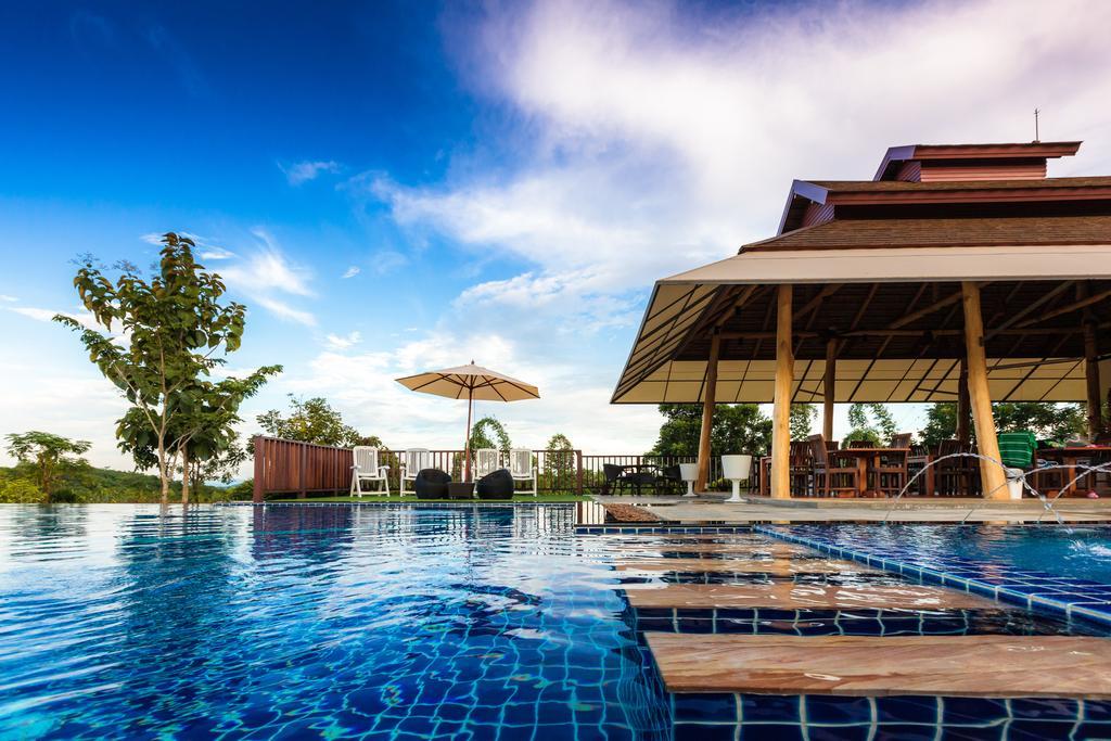 Phukumhom Khao Yai Hotel Wangkata Exterior photo